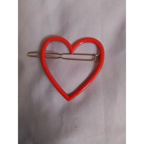 Vintage Red Heart Barrette Hair Clip - Retro Romantic Accessory - Picture 1 of 2